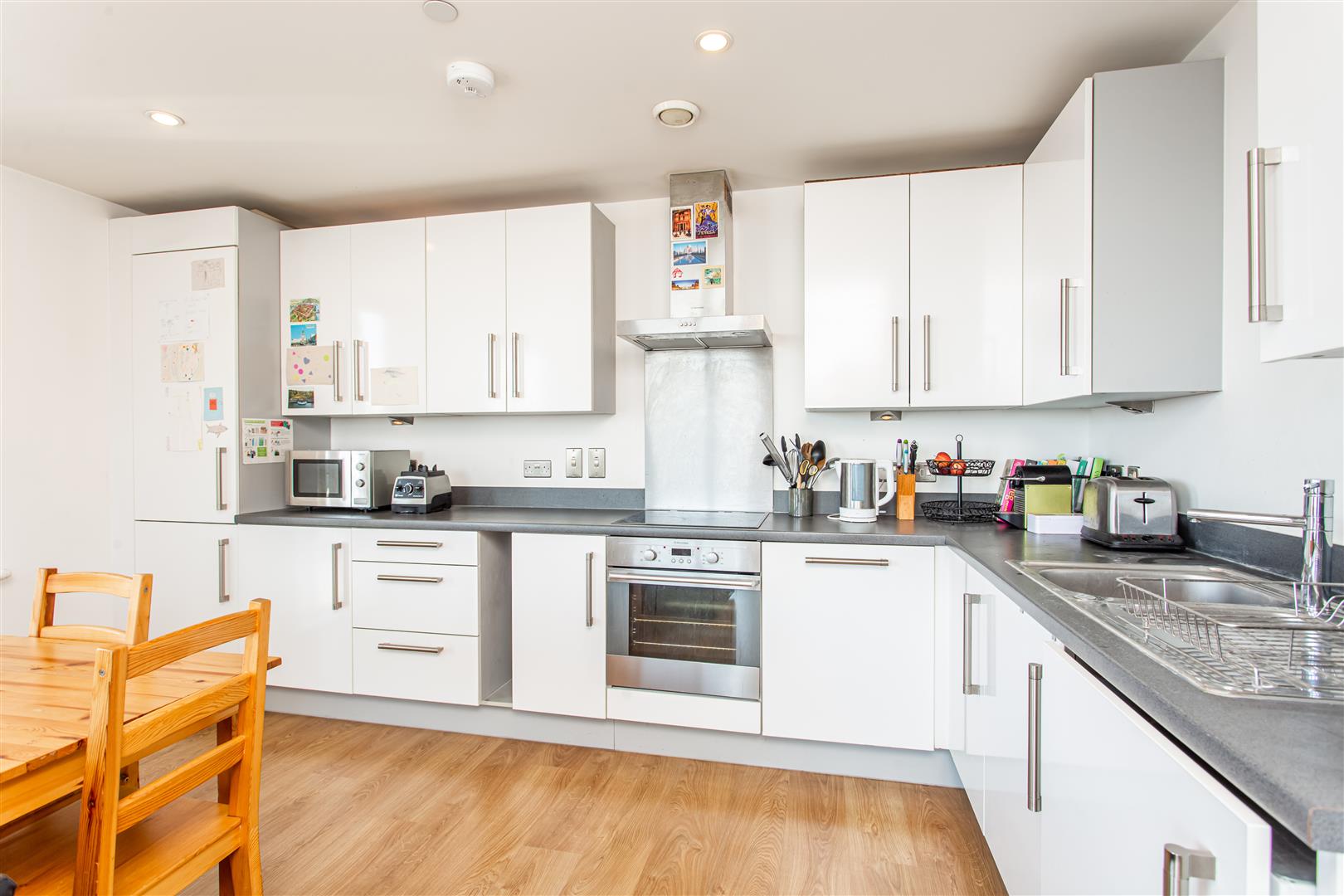 2 bed property in Velocity Building, Stratford